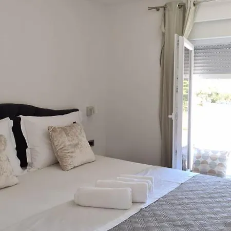 招待所 Queen 扎达尔