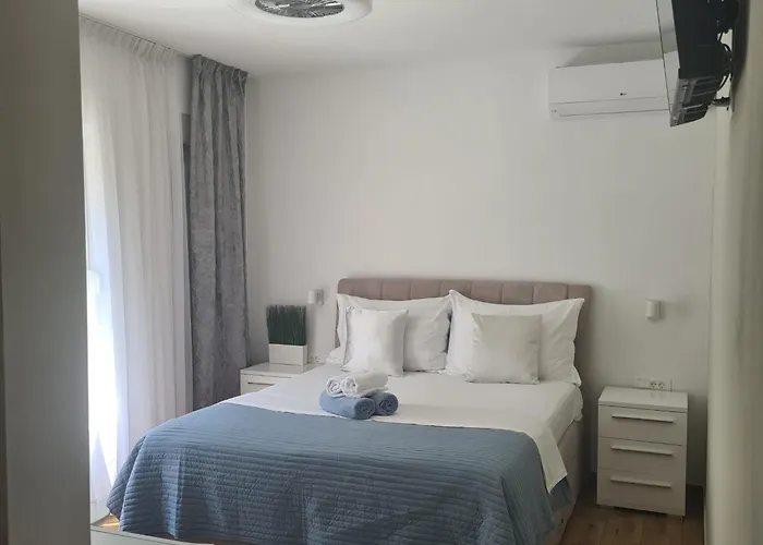 Guest house Queen 3*